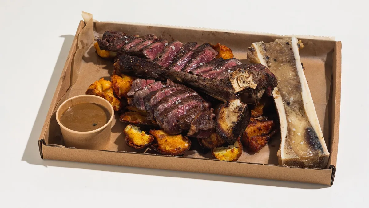 George's Dry Aged Burger: Tel Aviv's Premier Destination for Gourmet Patties